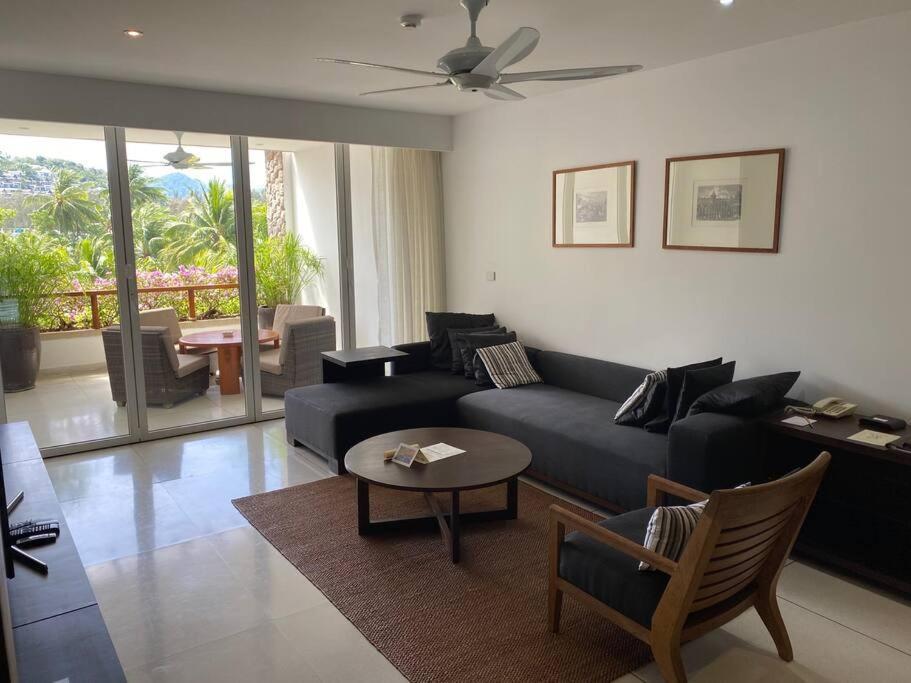 Beachfront 2 Bedroom Luxury Condo Chava Surin Zewnętrze zdjęcie