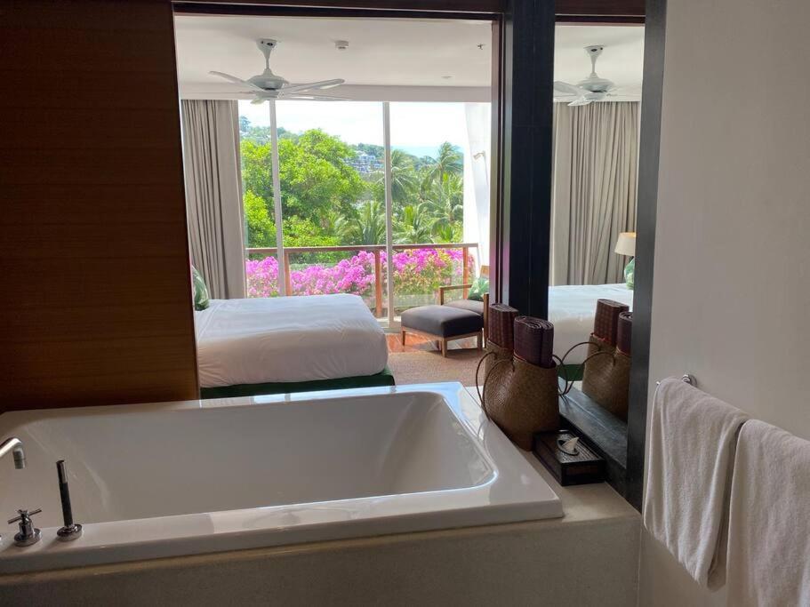 Beachfront 2 Bedroom Luxury Condo Chava Surin Zewnętrze zdjęcie